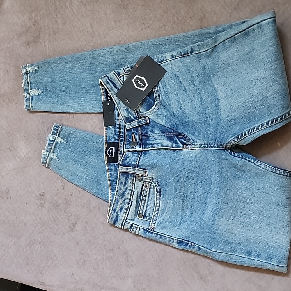 Skinny jeans